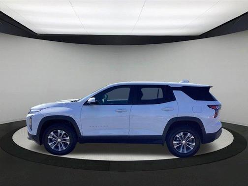 Summit White 2025 Chevrolet Equinox LT