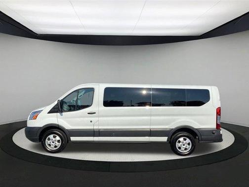 2017 Ford Transit-350 XLT