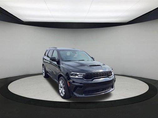 DB Black Clearcoat 2026 Dodge Durango GT Plus HEMI V8