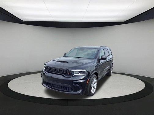 DB Black Clearcoat 2026 Dodge Durango GT Plus HEMI V8