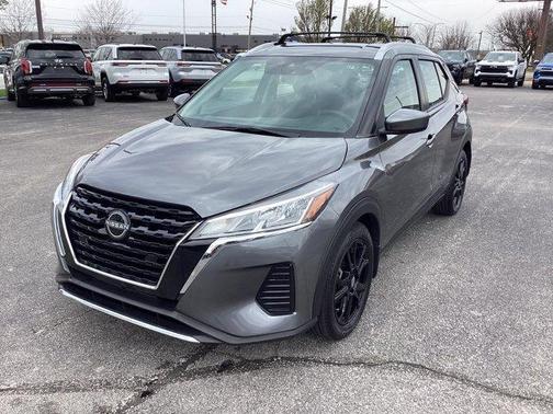 Gun Metallic 2024 Nissan Kicks SV