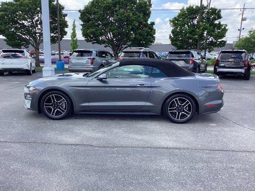 2022 Ford Mustang EcoBoost Premium