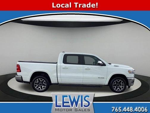 Bright White Clearcoat 2025 RAM 1500 Laramie