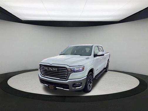 Bright White Clearcoat 2025 RAM 1500 Laramie