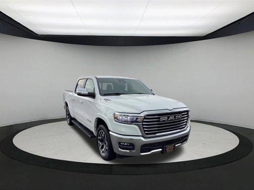 Bright White Clearcoat 2025 RAM 1500 Laramie