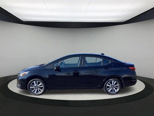 2024 Nissan Versa 1.6 SV