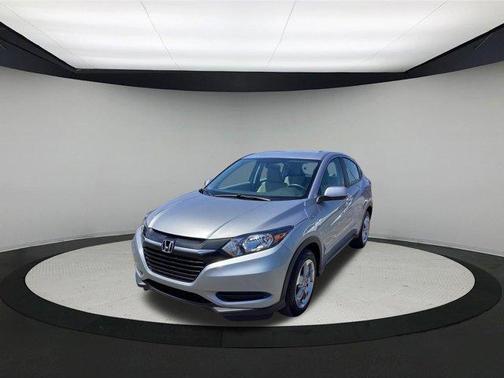 Lunar Silver Metallic 2018 Honda HR-V LX