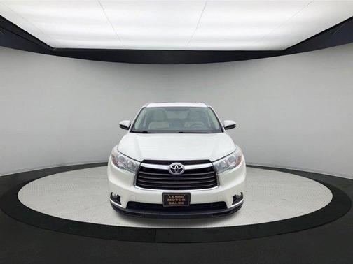 Blizzard Pearl 2016 Toyota Highlander XLE