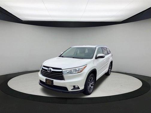 Blizzard Pearl 2016 Toyota Highlander XLE