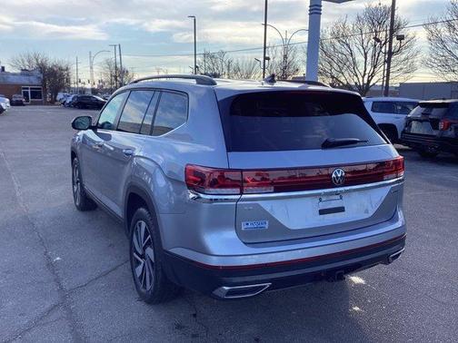 2024 Volkswagen Atlas 2.0T SE