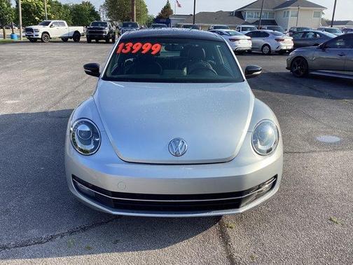 Platinum Gray Metallic 2013 Volkswagen Beetle 2.0T Turbo