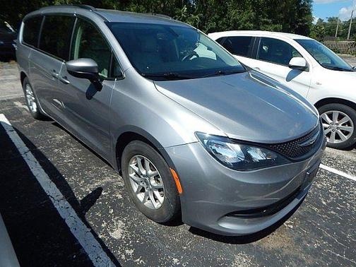 2021 Chrysler Voyager LXI