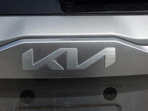2023 Kia Seltos LX