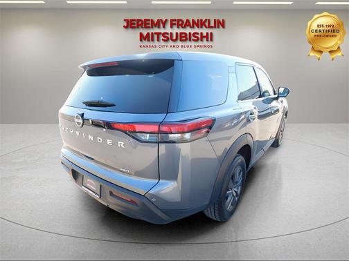 2024 Nissan Pathfinder S 4WD