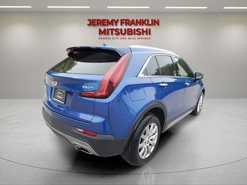 2023 Cadillac XT4 Premium Luxury