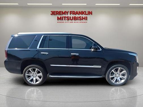 2018 Cadillac Escalade Luxury