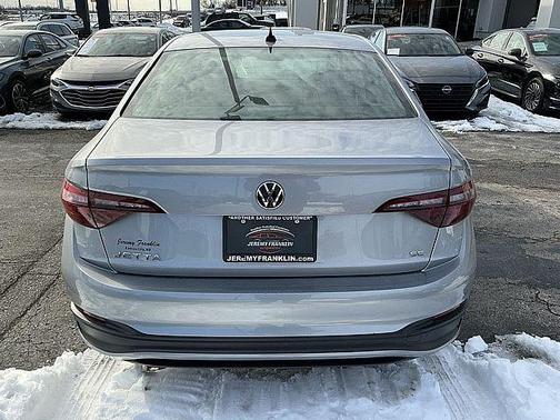 2024 Volkswagen Jetta 1.5T SE