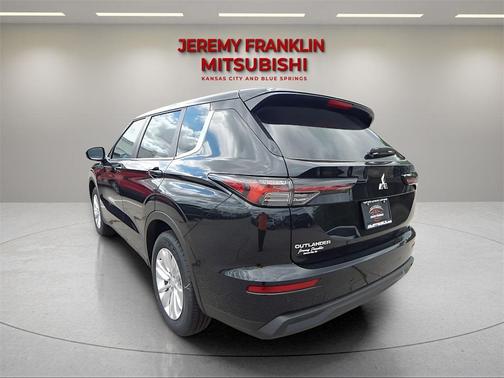 2025 Mitsubishi Outlander ES 2.5 S-AWC