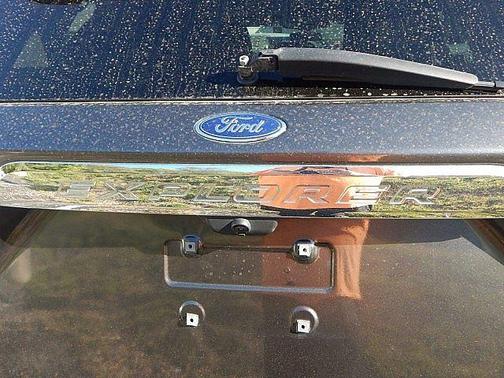 2020 Ford Explorer Base