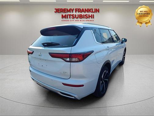2023 Mitsubishi Outlander PHEV SEL