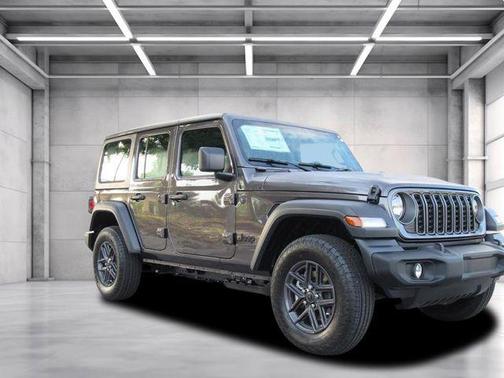 Granite Crystal Metallic Clearcoat 2026 Jeep Wrangler Sport