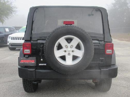 2017 Jeep Wrangler Sport