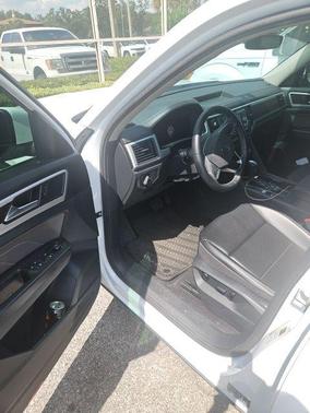 2022 Volkswagen Atlas 2.0T SE