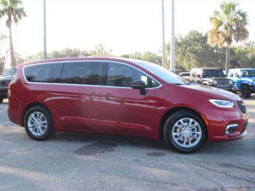 2026 Chrysler Pacifica L
