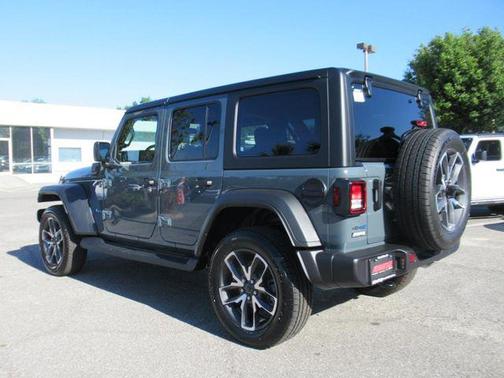 2025 Jeep Wrangler 4xe Sport S