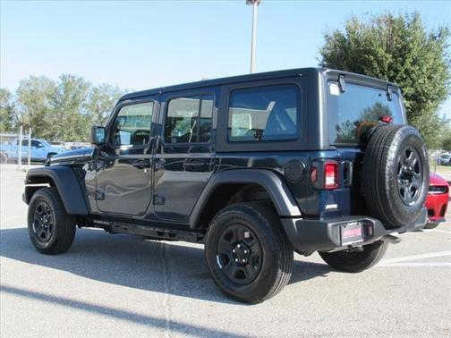 2025 Jeep Wrangler Sport