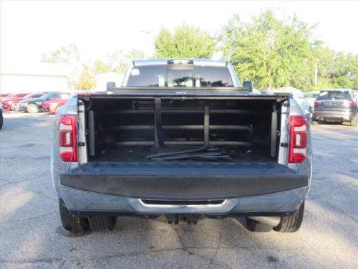 2021 RAM 3500 Limited Crew Cab 4x4 8' Box