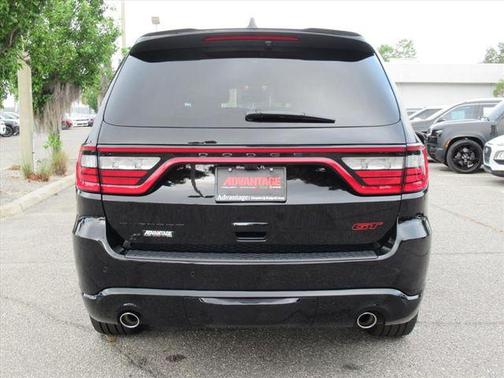 DB Black Clearcoat 2026 Dodge Durango GT Plus HEMI V8