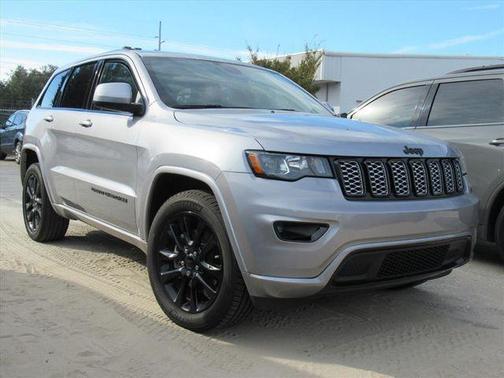 2021 Jeep Grand Cherokee Laredo X