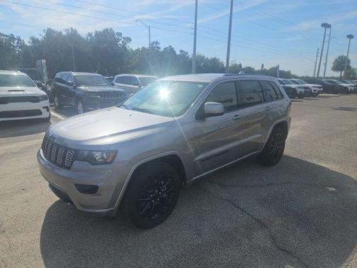 2021 Jeep Grand Cherokee Laredo X