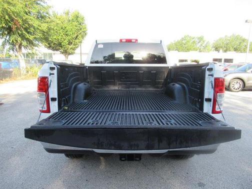 2022 RAM 2500 Big Horn Crew Cab 4x4 6'4' Box