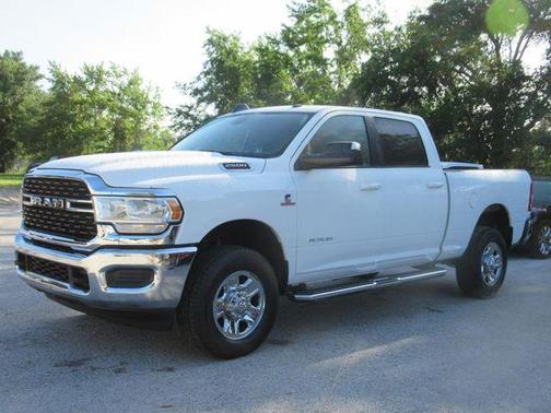2022 RAM 2500 Big Horn Crew Cab 4x4 6'4' Box
