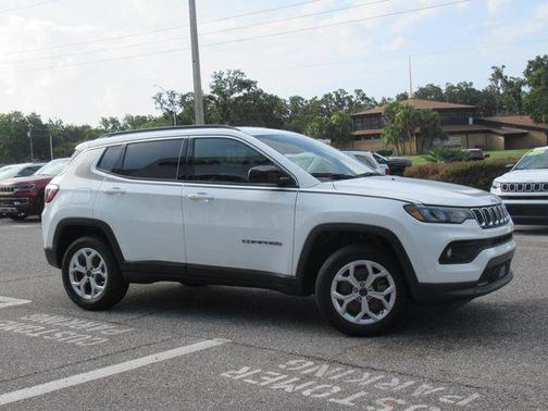 2025 Jeep Compass Latitude