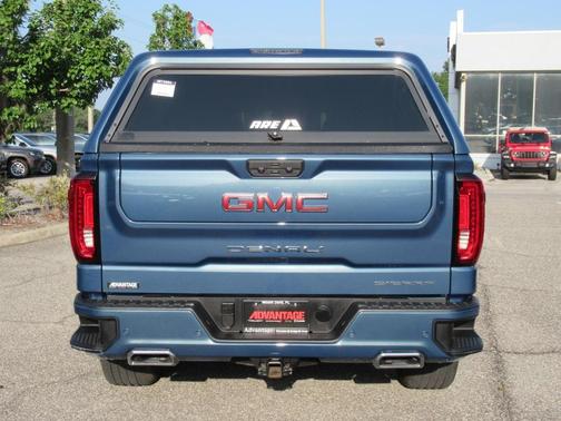 Downpour Metallic 2025 GMC Sierra 1500 Denali