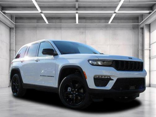 2025 Jeep Grand Cherokee Limited X