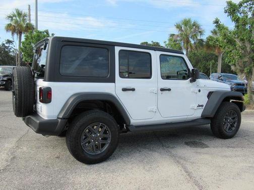 2025 Jeep Wrangler Sport S