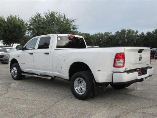 2020 RAM 3500 Tradesman Crew Cab 4x4 8' Box