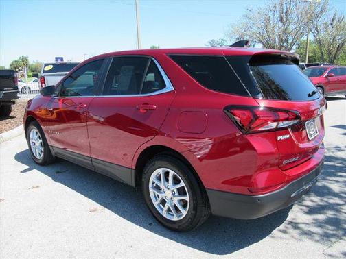 Radiant Red Tintcoat 2024 Chevrolet Equinox 1LT