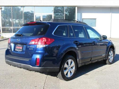2011 Subaru Outback 3.6 R Limited