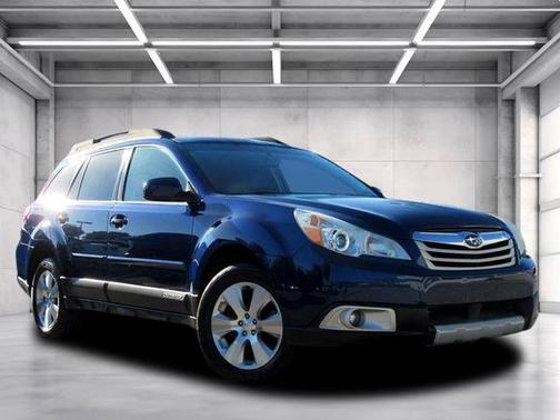 2011 Subaru Outback 3.6 R Limited