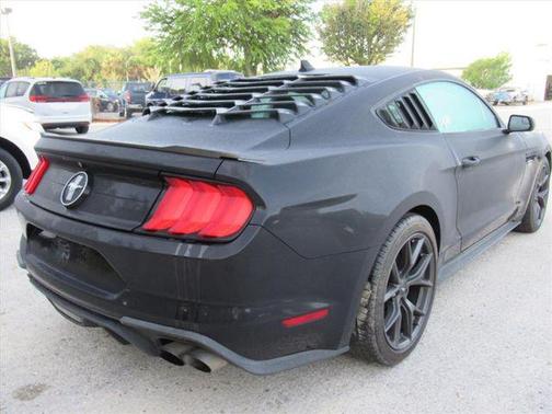 2020 Ford Mustang EcoBoost