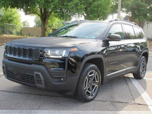 Diamond Black Crystal Pearlcoat 2026 Jeep Cherokee Limited