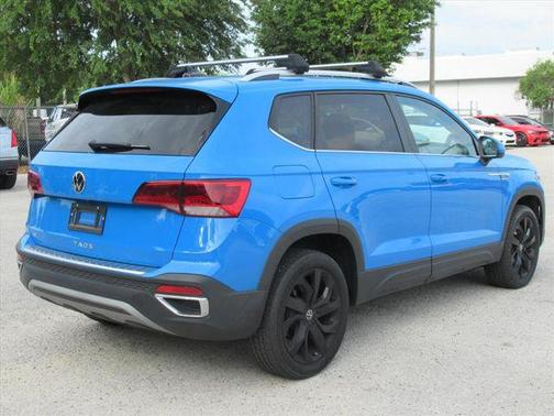 Blue 2024 Volkswagen Taos 1.5T SE