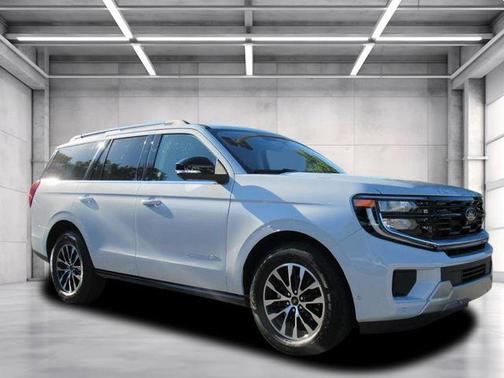 Silver Metallic 2025 Ford Expedition Platinum