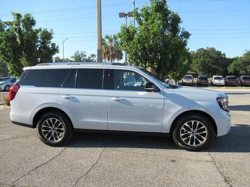 Silver Metallic 2025 Ford Expedition Platinum