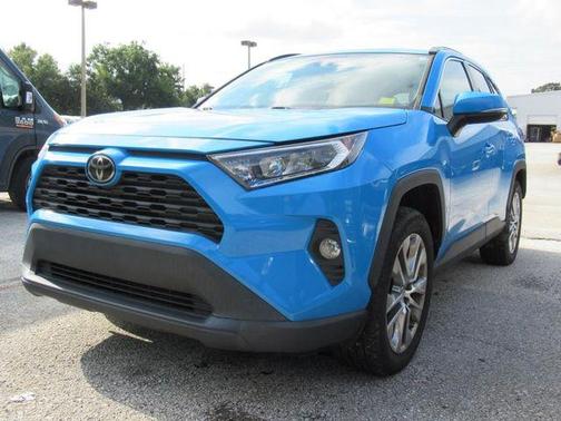 2021 Toyota RAV4 XLE Premium